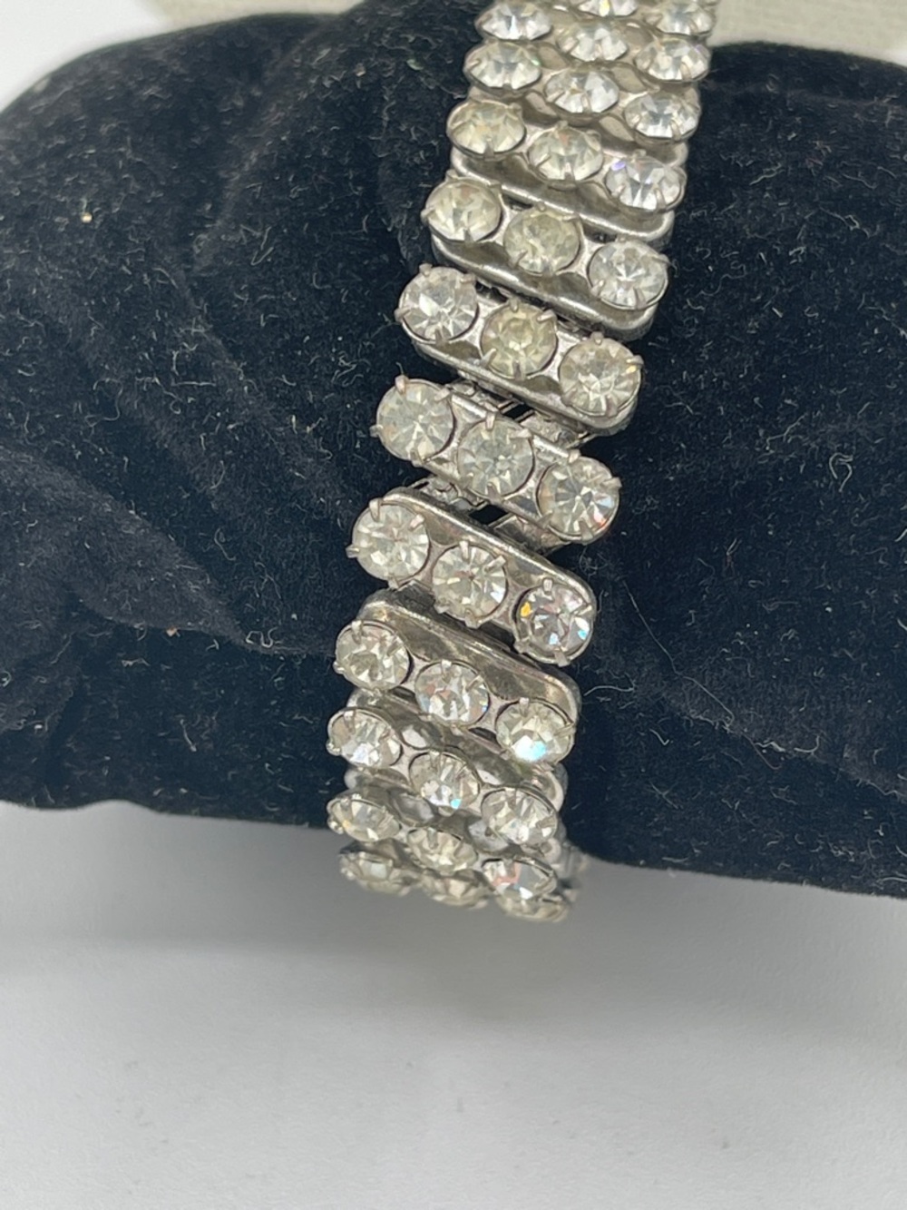 4.21.26-30 Vintage Accordion Silver Clear Rhinestones Bracelet - Picture 8 of 13